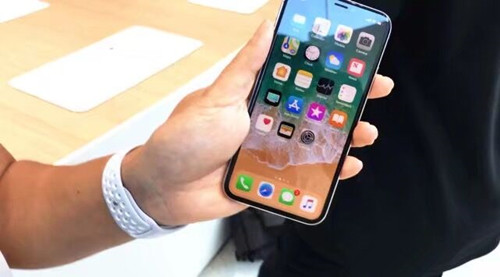 iPhone X